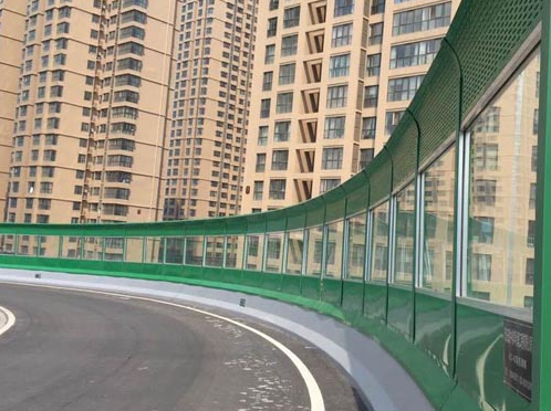 <a href=http://huaxiamian.com/news_article?news_id=116>天津公路聲屏障</a>