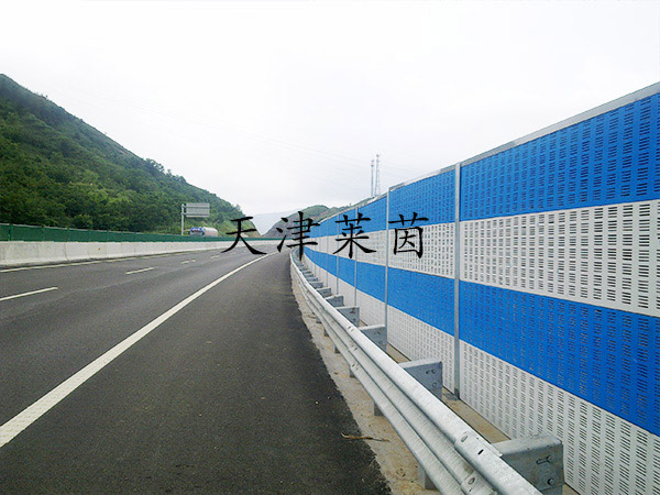 <a href=http://huaxiamian.com/news_article?news_id=125>公路聲屏障</a>